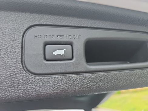 Used 2025 Honda Odyssey Touring image 13