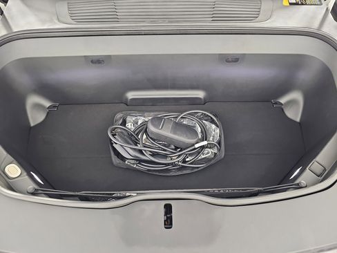 Used 2023 Rivian R1T Adventure image 14