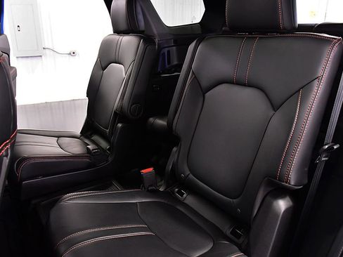 Used 2024 Honda Pilot TrailSport image 31