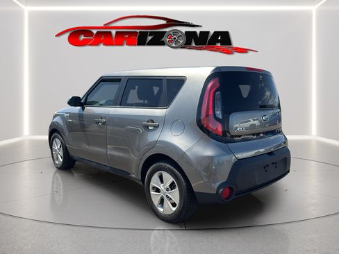 Used 2015 Kia Soul FWD image 9