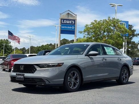 New 2026 Honda Accord EX-L image 7