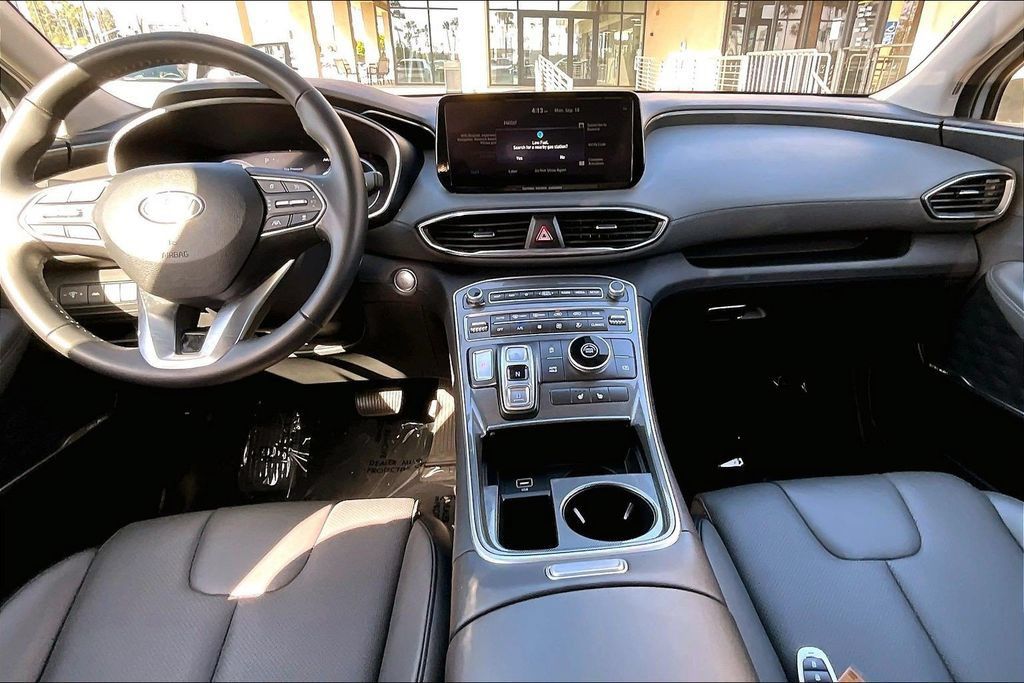 Certified 2023 Hyundai Santa Fe SEL w/ Premium Package FWD image 11