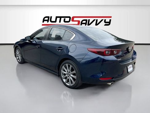Used 2024 MAZDA MAZDA3 s FWD image 5