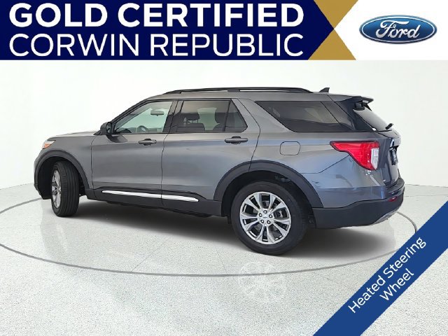 Used 2022 Ford Explorer XLT w/ Equipment Group 202A AWD/4WD image 4