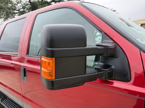 Used 2005 Ford Excursion XLT AWD/4WD image 9