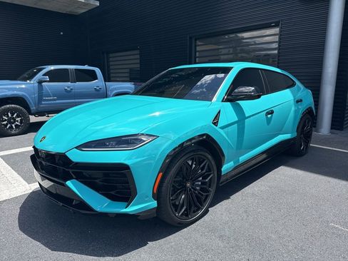 Used 2025 Lamborghini Urus SE AWD/4WD image 5