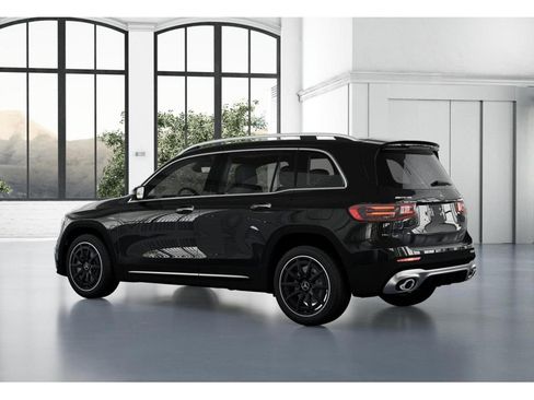 New 2026 Mercedes-Benz GLB 35 AMG 4MATIC image 30