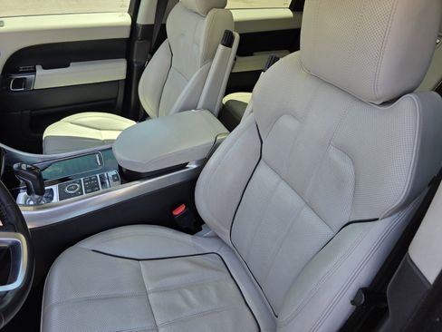 Used 2016 Land Rover Range Rover Sport Supercharged AWD/4WD image 12