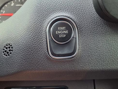 Used 2022 Mercedes-Benz Sprinter 2500 image 25
