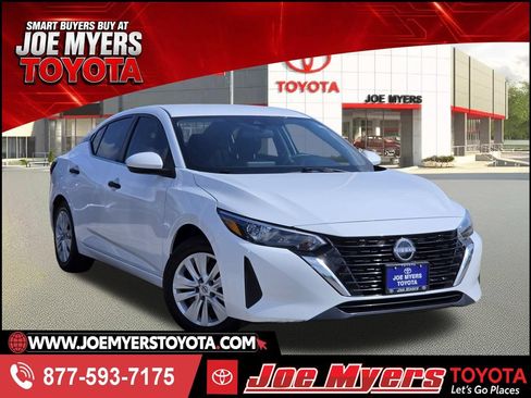 Used 2025 Nissan Sentra S FWD image 1