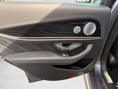 Used 2018 Mercedes-Benz E 63 AMG S image 11