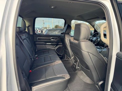 Used 2022 RAM 1500 Laramie AWD/4WD image 12