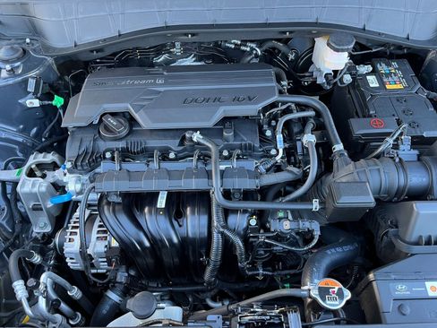 Used 2025 Hyundai Kona SEL image 32