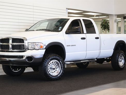 Used 2004 Dodge Ram 2500 Truck SLT w/ Trailer Tow Group image 3