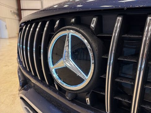 Used 2025 Mercedes-Benz GLE 53 AMG 4MATIC w/ Acoustic Comfort Package image 11