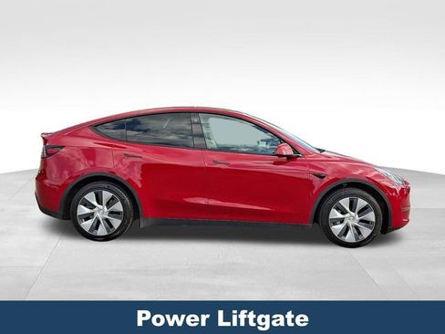 Used 2023 Tesla Model Y Long Range AWD/4WD image 9