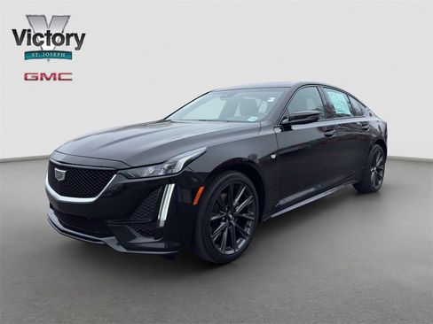 Used 2021 Cadillac CT5 Sport image 4