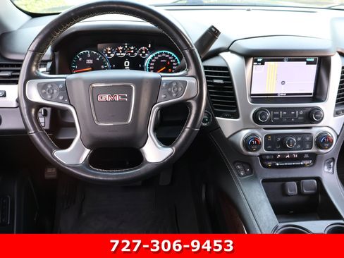 Used 2019 GMC Yukon SLT w/ Graphite Performance Edition image 18