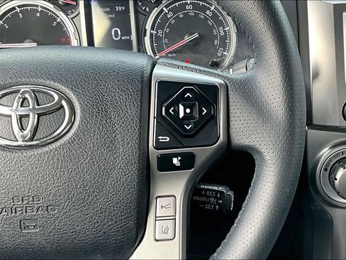 Used 2022 Toyota 4Runner TRD Sport w/ Technology Package image 22