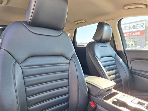 Used 2024 Ford Edge SEL image 26