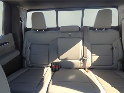 New 2026 GMC Sierra 1500 SLT w/ SLT Premium Package image 13