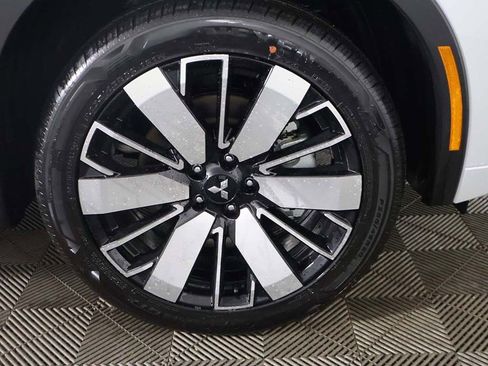New 2026 Mitsubishi Outlander SEL AWD/4WD image 29