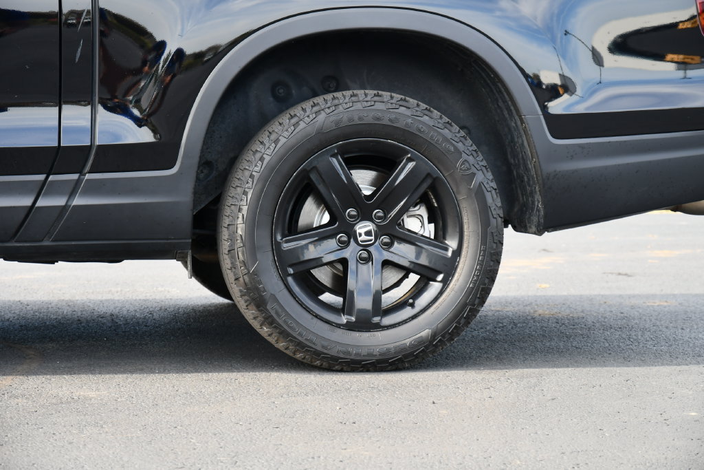 Used 2023 Honda Ridgeline Black Edition image 11