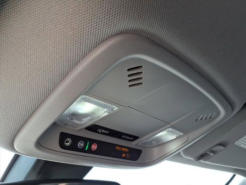 Used 2022 Chevrolet Malibu LT image 29