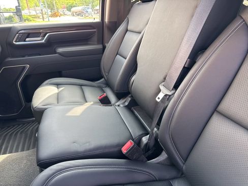 Used 2025 Chevrolet Silverado 2500 LT w/ Safety Package AWD/4WD image 32