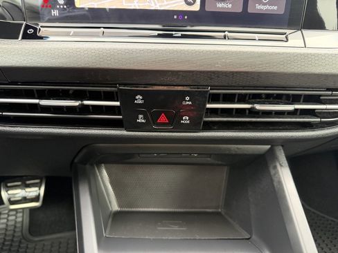 Used 2022 Volkswagen GTI SE image 23