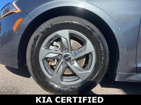 Used 2022 Kia K5 LXS image 10