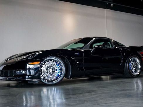 Used 2010 Chevrolet Corvette ZR1 w/ Preferred Equipment Group RWD image 86