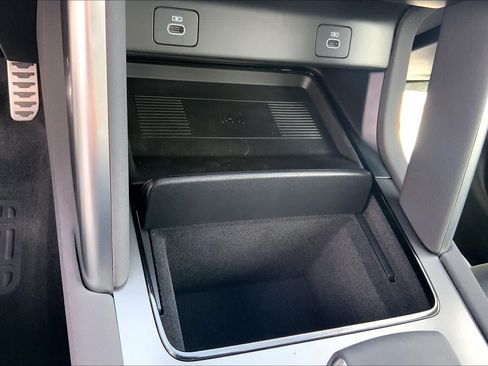 New 2026 Land Rover Discovery Sport Landmark AWD/4WD image 18