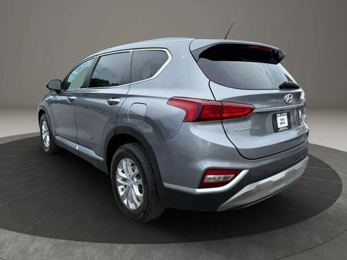 Used 2019 Hyundai Santa Fe SE FWD image 4