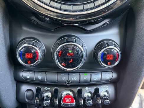 Used 2021 MINI Cooper S w/ 6.5" Touchscreen Package FWD image 22