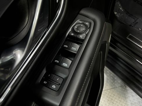 Used 2021 GMC Yukon AT4 w/ Technology Package AWD/4WD image 15