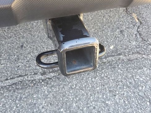 Used 2017 Subaru Outback 2.5i Limited image 12