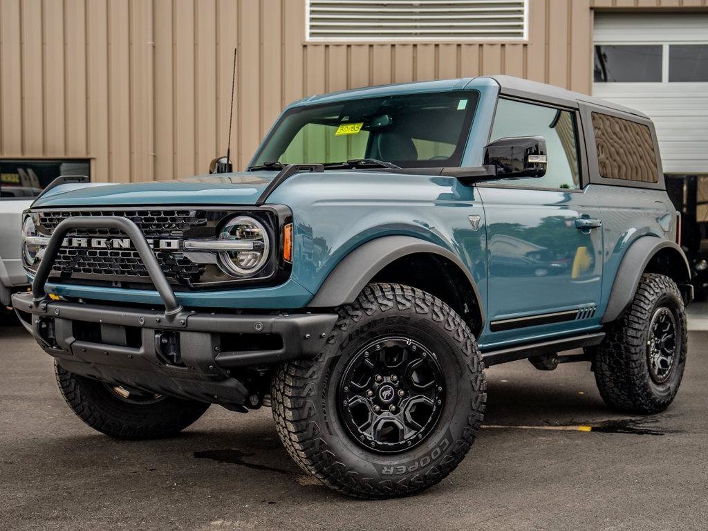 Used 2021 Ford Bronco First Edition AWD/4WD image 6