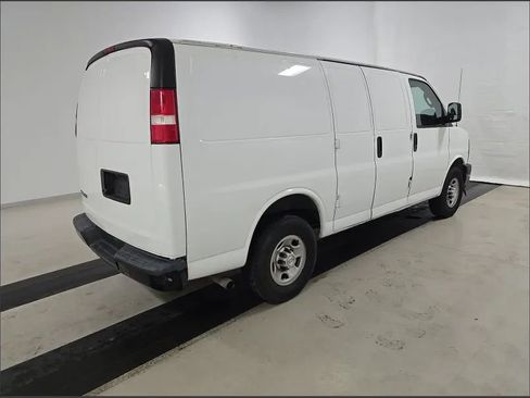 Used 2020 Chevrolet Express 2500 w/ Driver Convenience Package RWD image 2