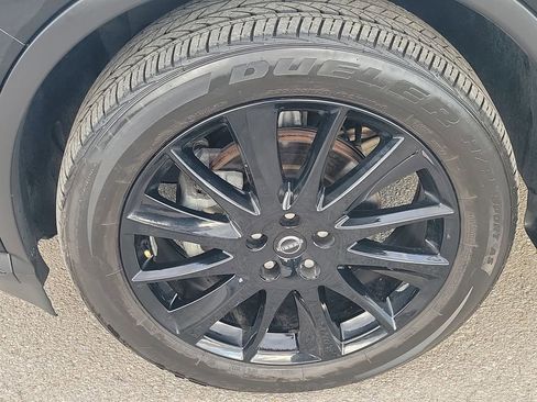 Used 2024 Nissan Murano SV w/ SV Midnight Edition Package image 9