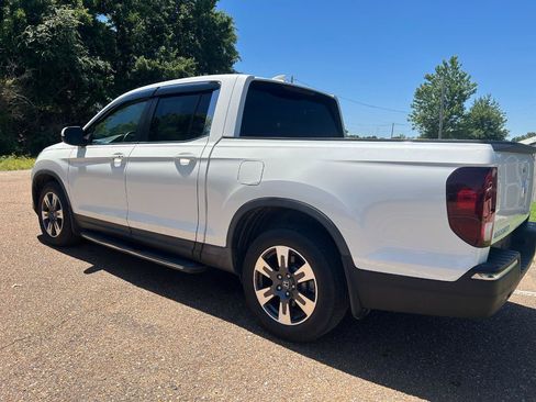 Used 2018 Honda Ridgeline RTL-T image 4