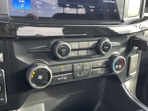 Used 2025 Ford F150 XL w/ Equipment Group 103A High image 30