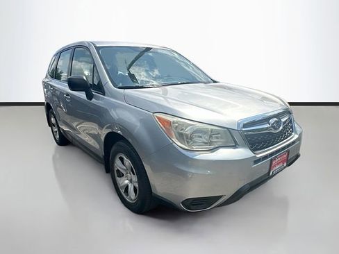 Used 2014 Subaru Forester 2.5i AWD/4WD image 4