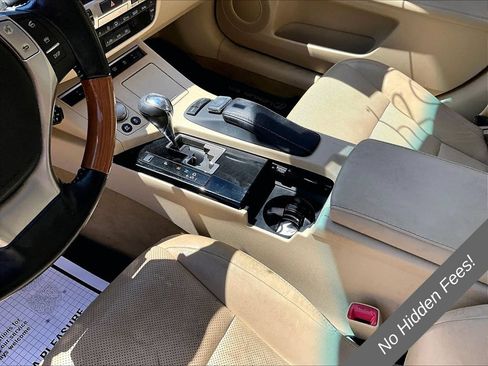 Used 2015 Lexus ES 300h w/ Navigation System Package FWD image 13