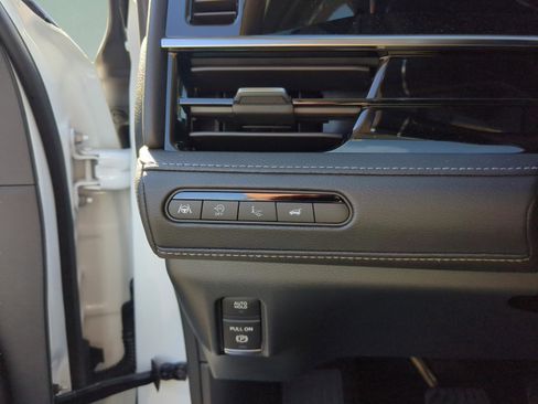 New 2026 INFINITI QX80 Luxe w/ Cargo Package image 16