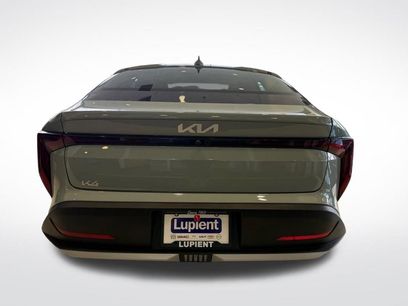 New 2026 Kia K4 LXS