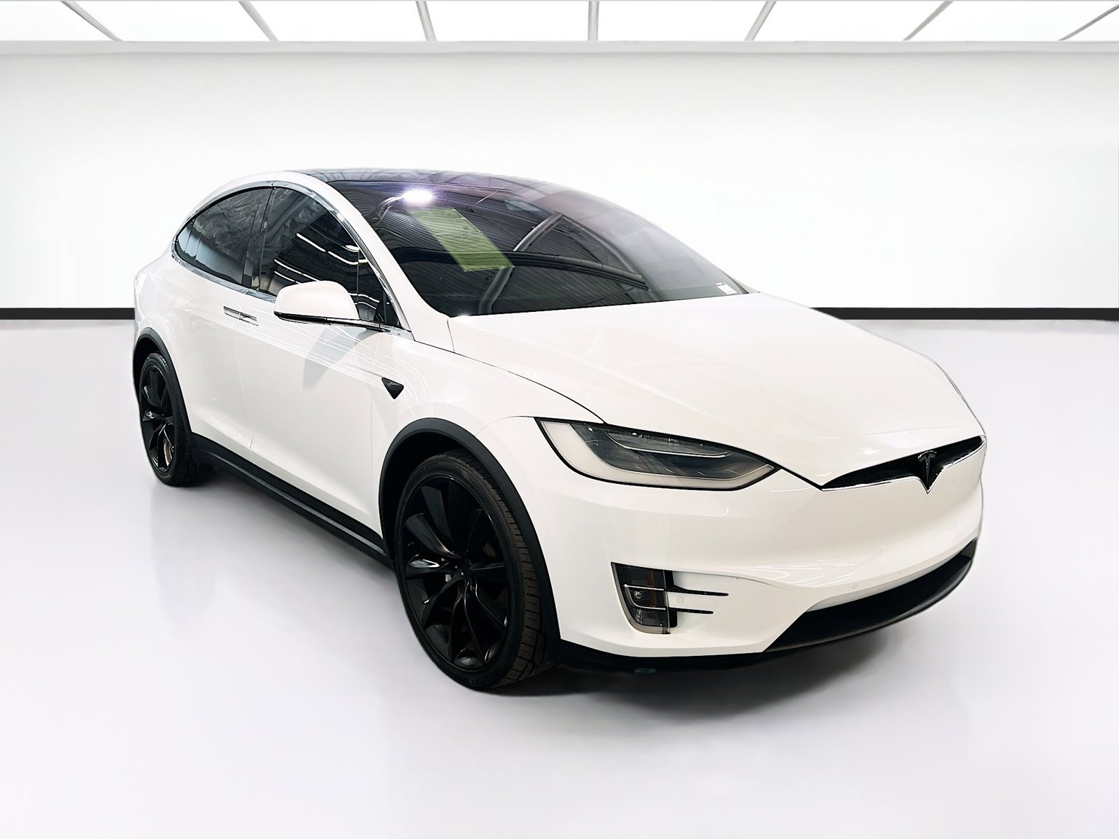 Used 2019 Tesla Model X Long Range AWD/4WD image 3