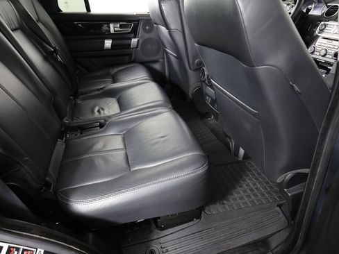 Used 2016 Land Rover LR4 HSE LUX image 23