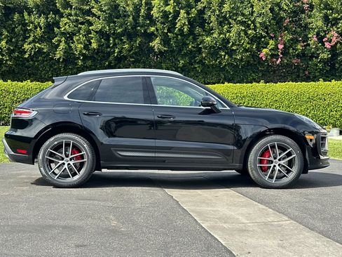 New 2026 Porsche Macan S AWD/4WD image 9