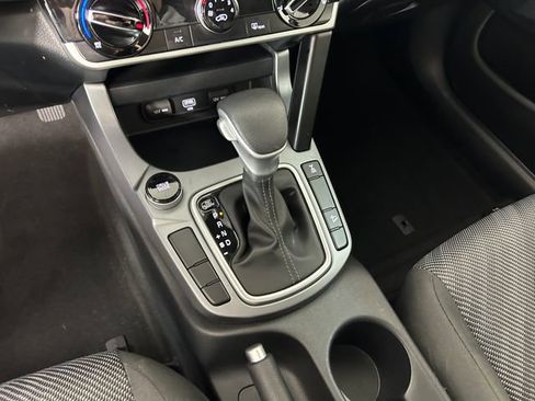 Used 2023 Kia Seltos LX image 21